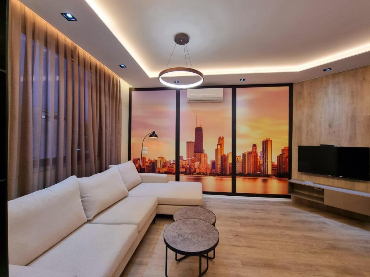 Newly Renovated Apartment ติรานา ภายนอก รูปภาพ