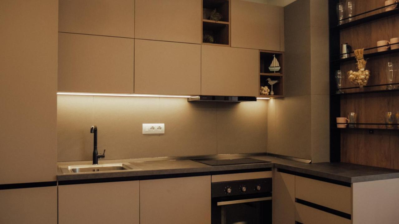 Newly Renovated Apartment ติรานา ภายนอก รูปภาพ