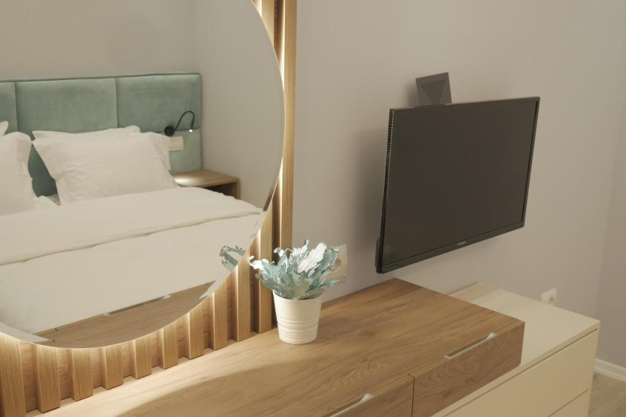Newly Renovated Apartment ติรานา ภายนอก รูปภาพ