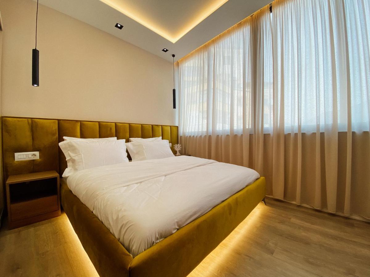Newly Renovated Apartment ติรานา ภายนอก รูปภาพ