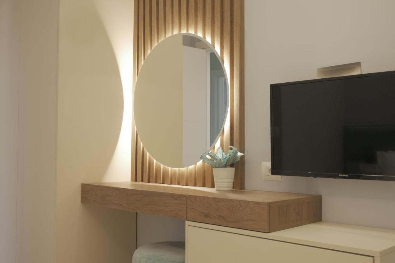 Newly Renovated Apartment ติรานา ภายนอก รูปภาพ